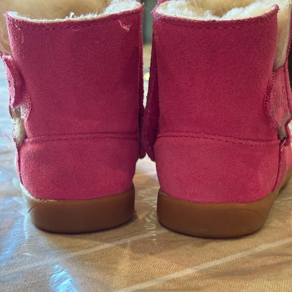 UGG Infant Keenan‎ Pink Azalea 1096089T Size 7 Booties/ Authentic
